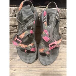 Chaco Women's Z2 Sandals Classic Florist Fleuriste Size 11
